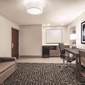 Queen Suite