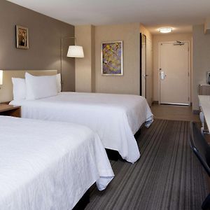 Upper Floors Queen Room