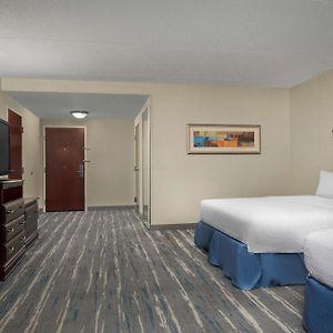 Queen Room Two Queen Beds Mobility Access or Non-Smoking