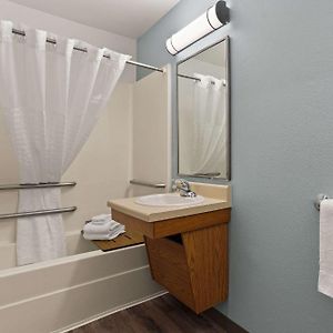 Standard Double Room Mobility Accessible