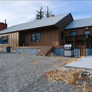 Sportsman Lodge Melrose Mt