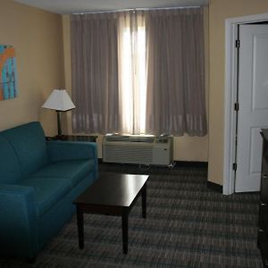 One-Bedroom King Suite