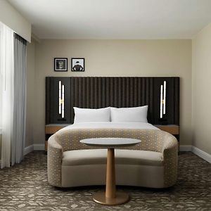 King Room Mobility accessible