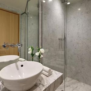 Duplex Queen Room