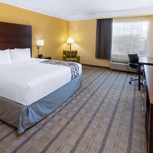 King Room Mobility or hearing accessible