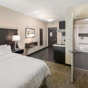 Queen Studio Mobility accessible
