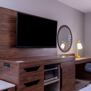 Executive King Room