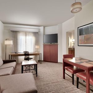 One-Bedroom King Suite