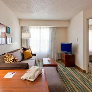 One-Bedroom King Suite