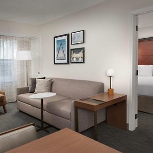 Two-Bedroom King Suite