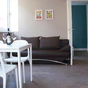 Apartmenthouse Berlin - Am Goerlitzer Park