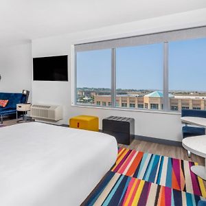 Queen Suite