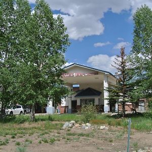 Luxury Inn & Suites