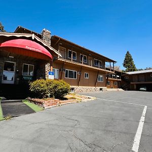 Alpine Lodge