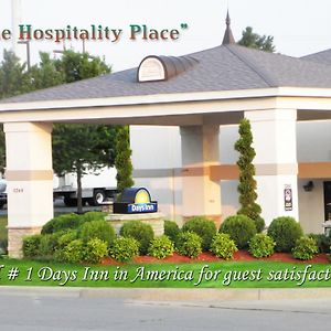 Days Inn By Wyndham Battlefield Rd/Hwy 65