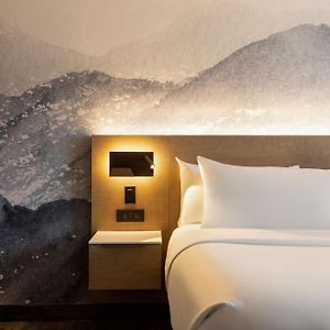 Executive King Room