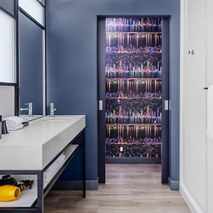 King Room Hearing Accessible