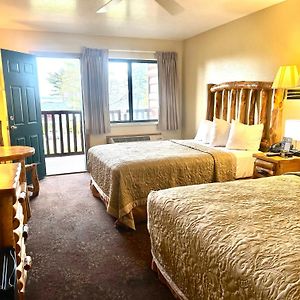 Park Queen Room