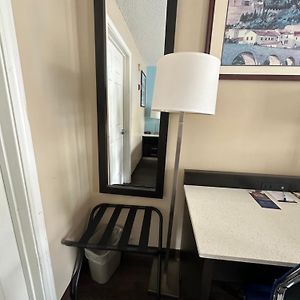 King Room Mobility accessible