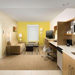 One-Bedroom King Suite