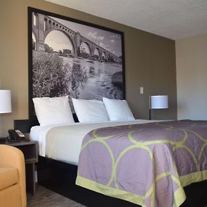 King Room Mobility accessible