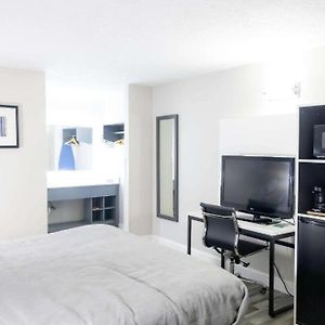 King Room Mobility accessible