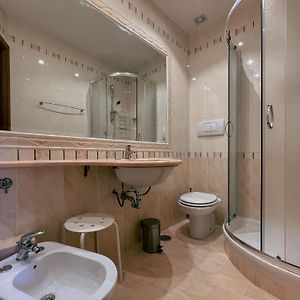 Dormitory Room Female only
