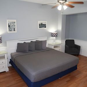 Cozy King Room