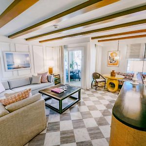 Oceanfront King Suite
