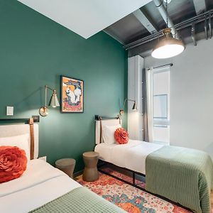 Classic Twin Room
