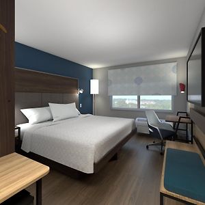 King Room Mobility accessible