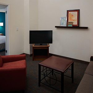 One-Bedroom Penthouse Suite