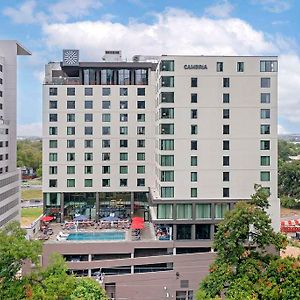 Cambria Hotel Austin Downtown
