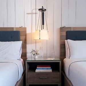 Deluxe  Room Mobility accessible