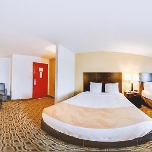 Coratel Suites