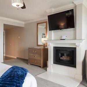 Executive King Room