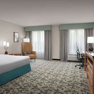 King Room Mobility or hearing accessible