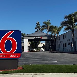 Motel 6-Carson, Ca (Adults Only)