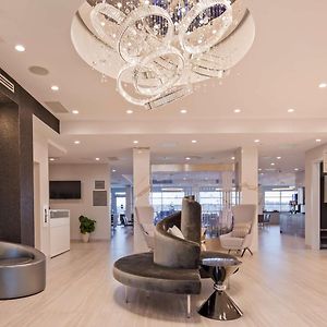 Executive Residency By Best Western Calgary City View North
