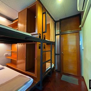 Dormitory Room Mixed