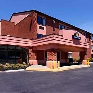 Red Roof Inn Martinsburg