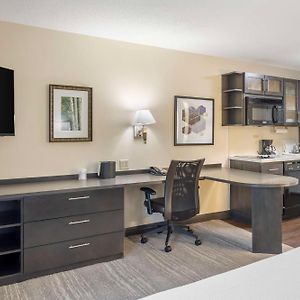 Queen Room Disability Access