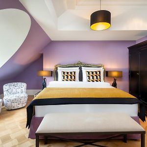 Boutique King Room