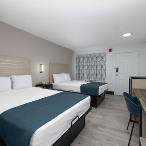 Economy Quadruple Room