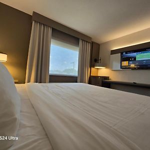 Executive King Room
