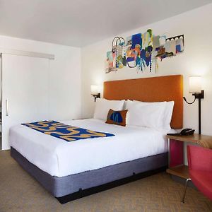 Queen Room Mobility accessible