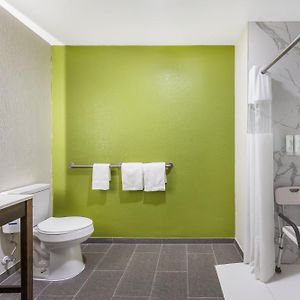 Queen Room Disability Access