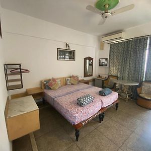 Super Deluxe Room
