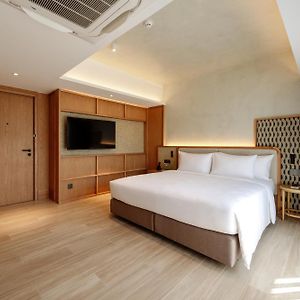 Superior Plus King Room