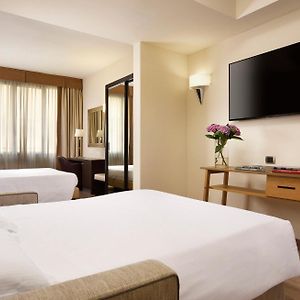 Classic Quadruple Room